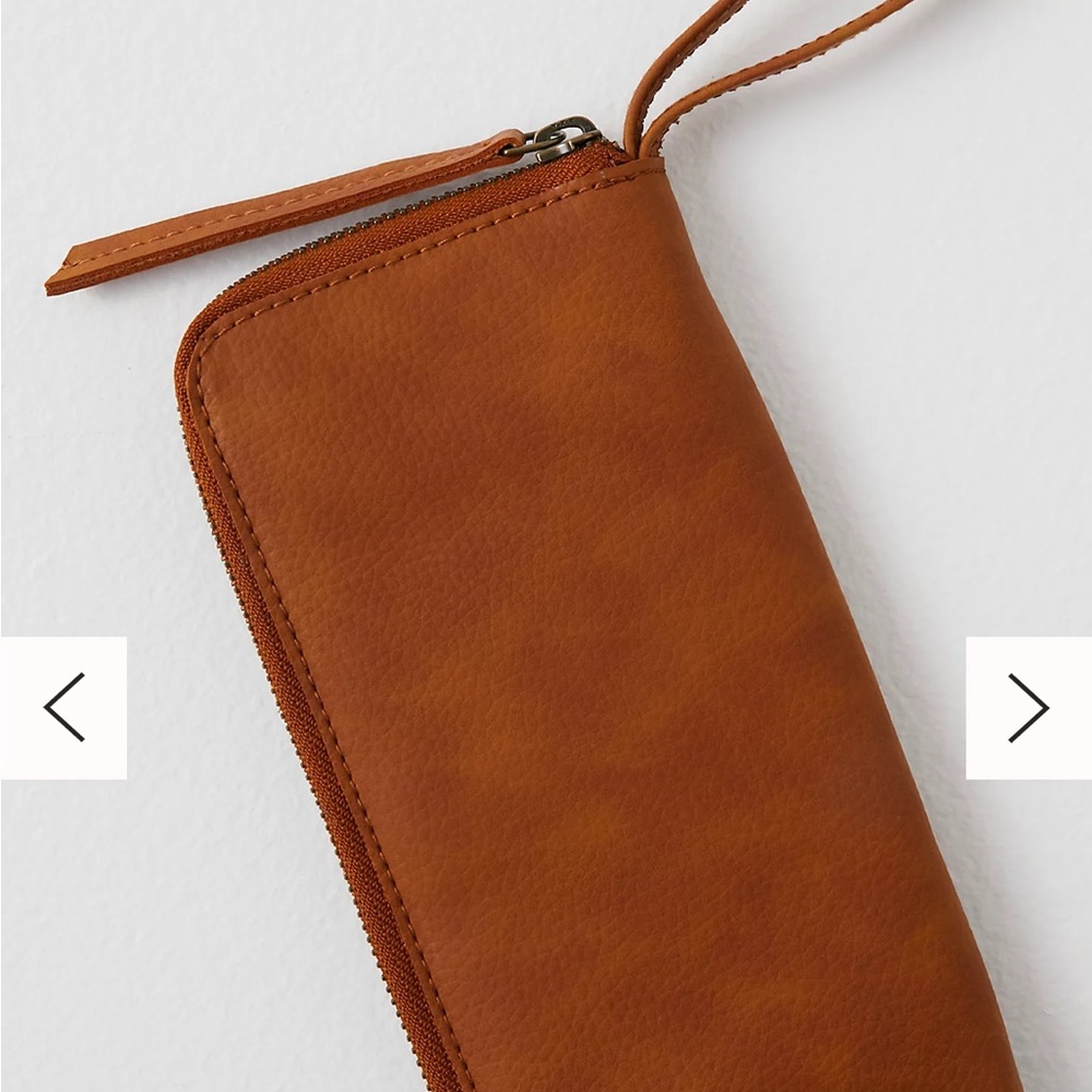 Free people- Distressed Vegan Wallet - Picture 3 of 4